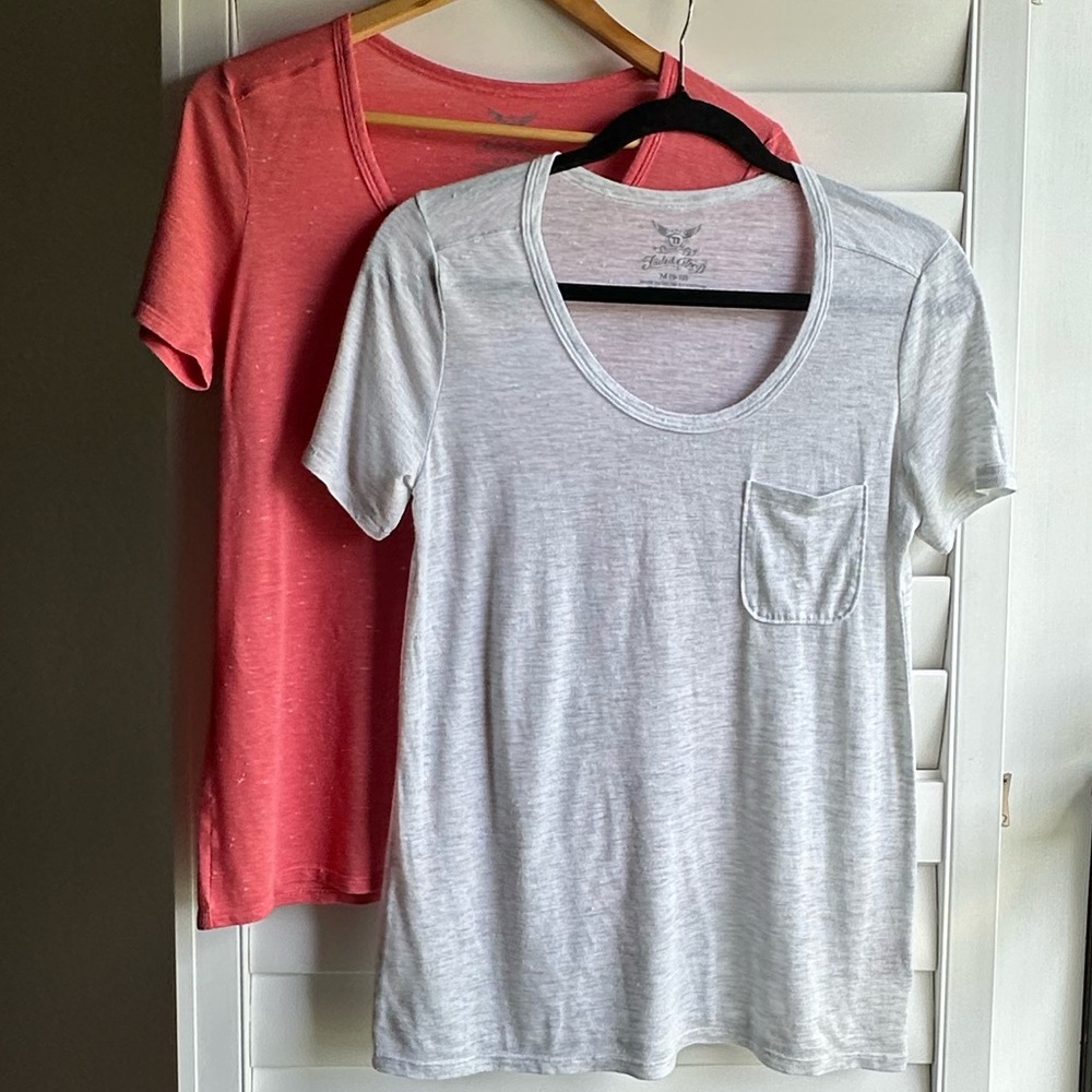Faded Glory Pink and White T-Shirt Pair